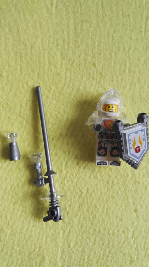 ULTIMATE Lance Nexo Knights
