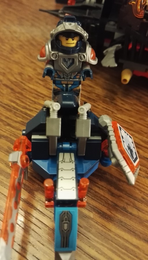 Nexo Lovagok