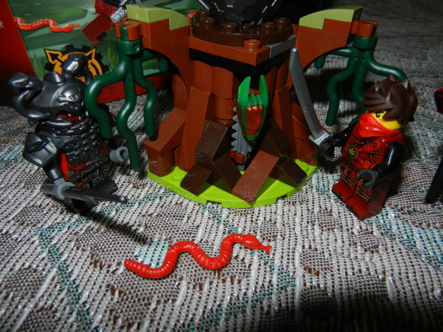 Ninjago Vermillion támadása