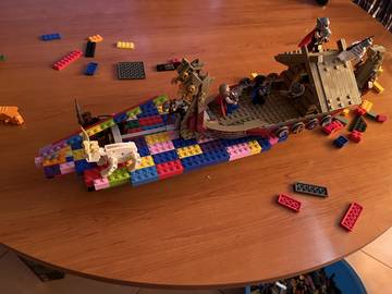 Bifrost Thor Goat boat