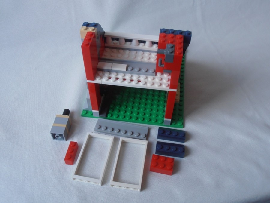 31009 Terrace House 2