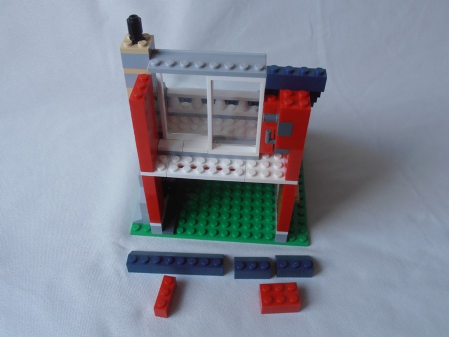 31009 Terrace House 2