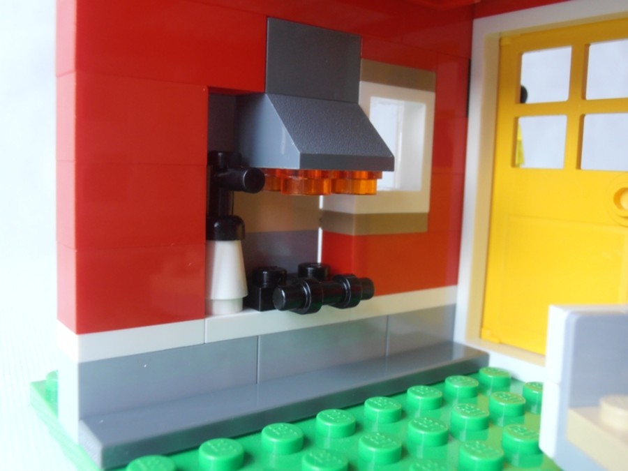 31009 Terrace House 2