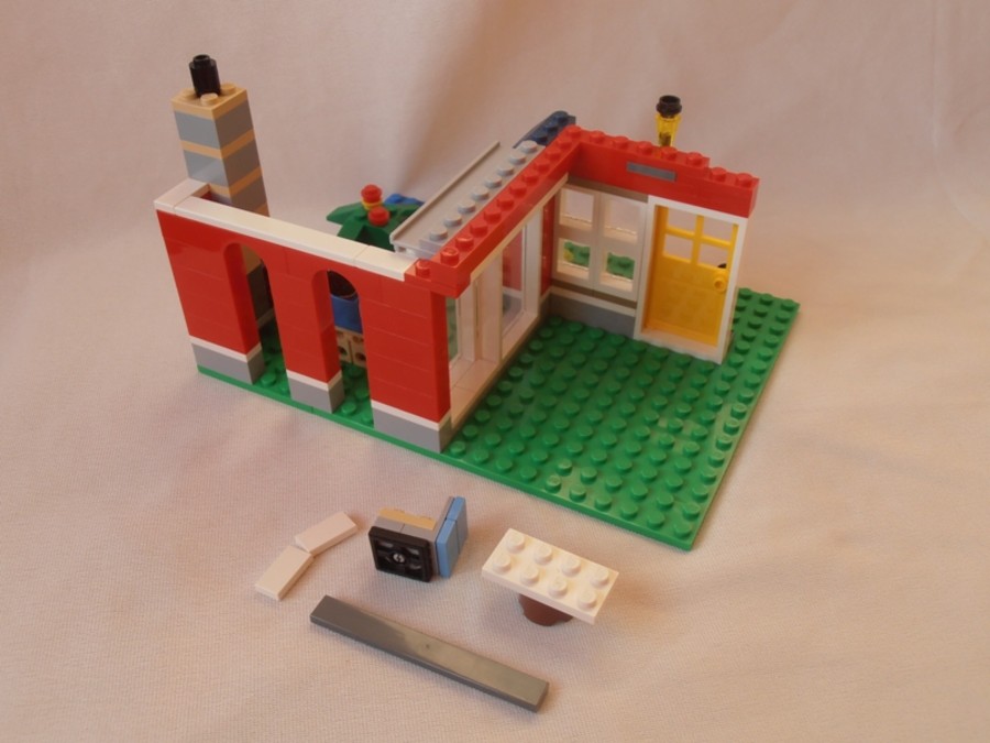 31009 Terrace House 3