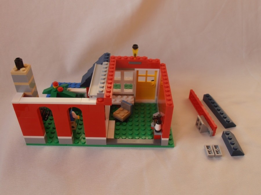 31009 Terrace House 3