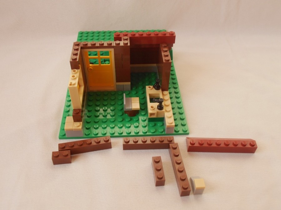 5766 Modern House