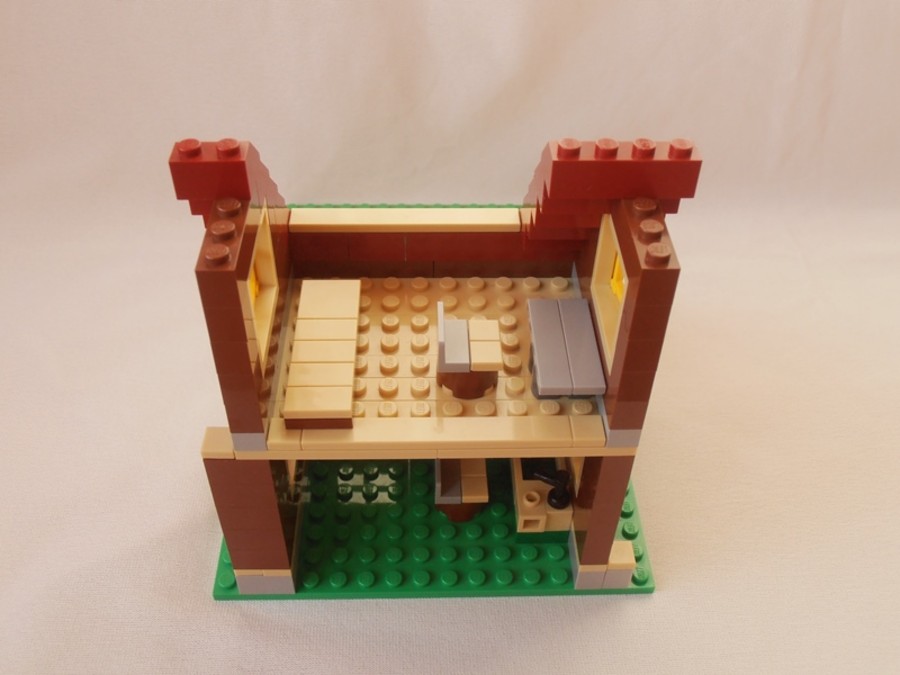 5766 Modern House