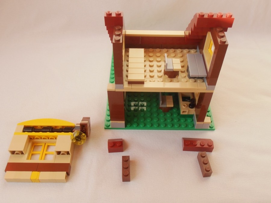 5766 Modern House