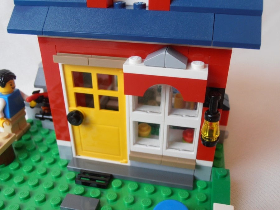 31009 Terrace House 5