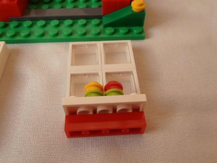 31009 Terrace House 6