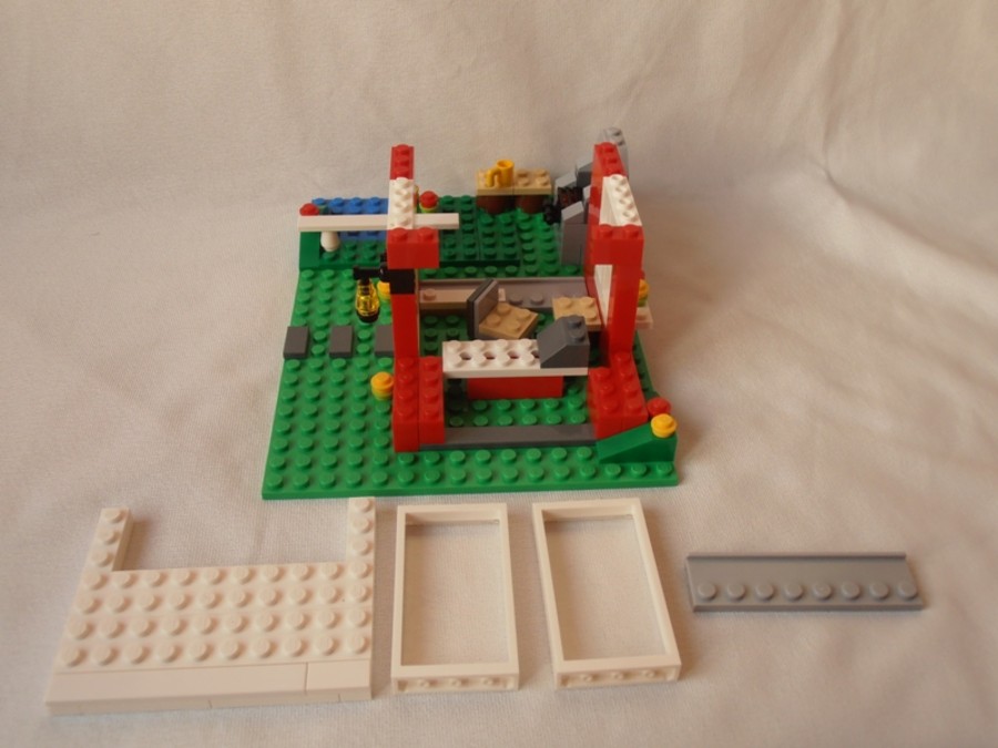 31009 Terrace House 6