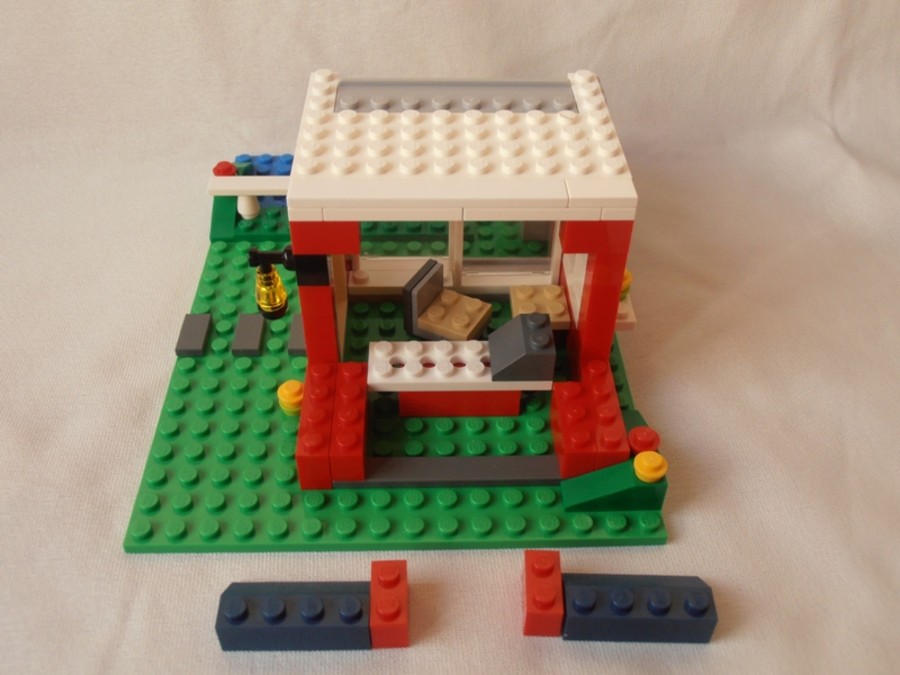 31009 Terrace House 6