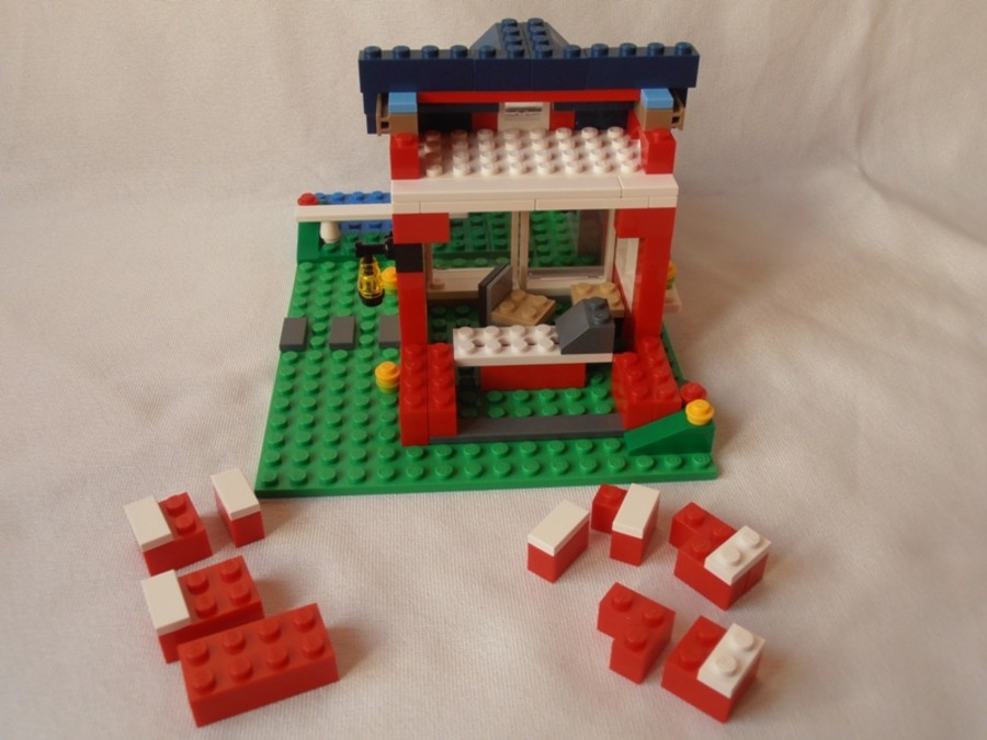 31009 Terrace House 6