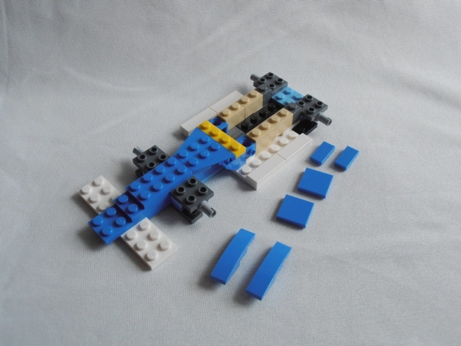 6913 F1 Car