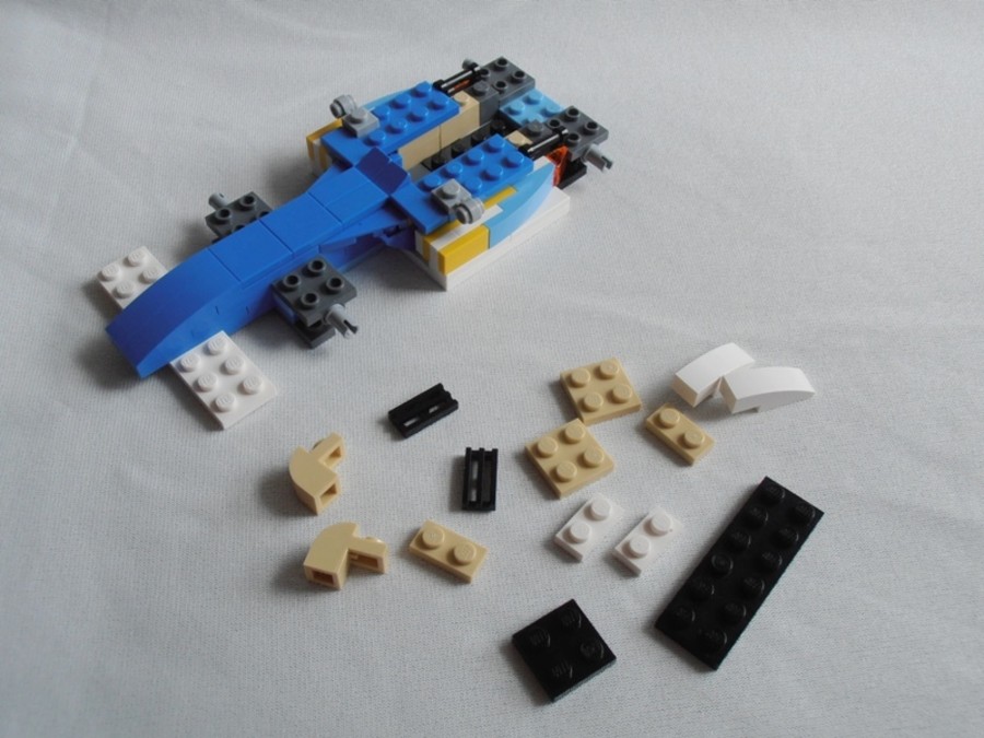 6913 F1 Car