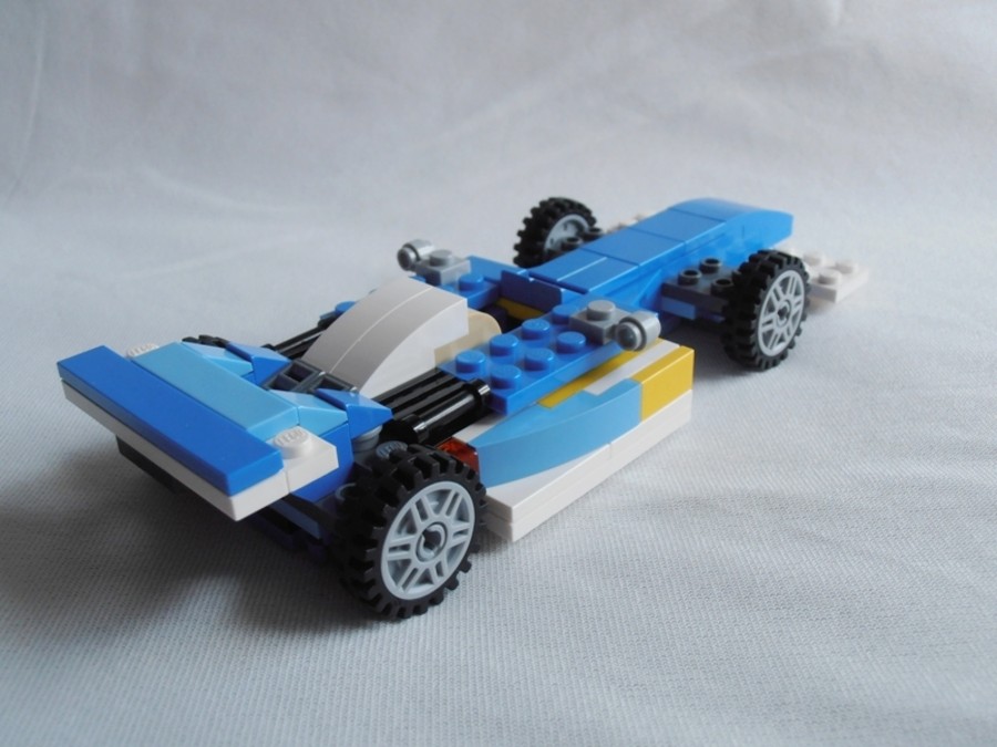 6913 F1 Car