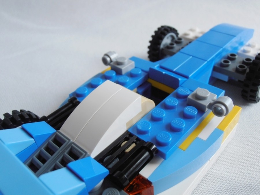 6913 F1 Car