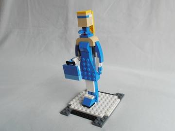 6913 Ms. Blue - Dr. Szöszi