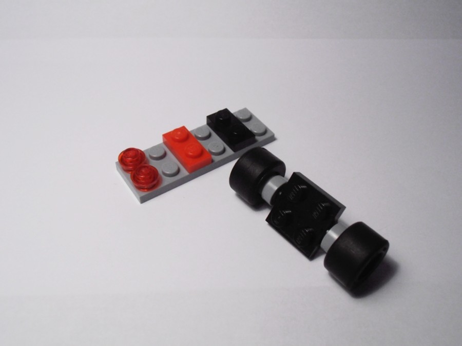 30187 Batman's Red Tumbler