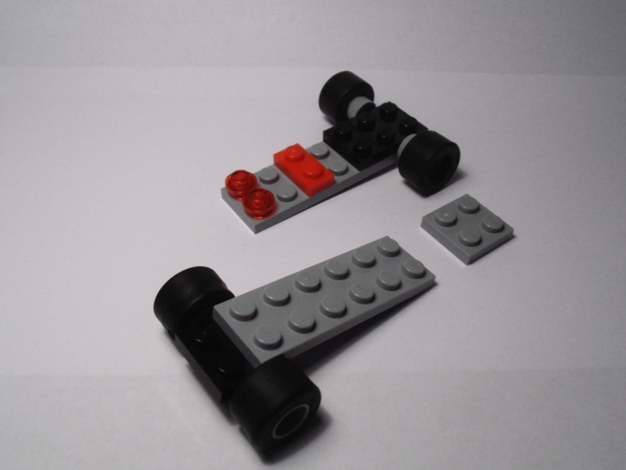 30187 Batman's Red Tumbler