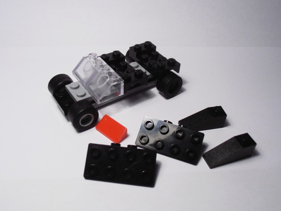 30187 Batman's Red Tumbler