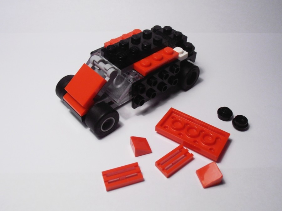 30187 Batman's Red Tumbler