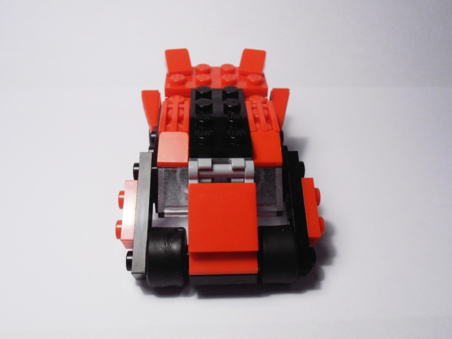 30187 Batman's Red Tumbler