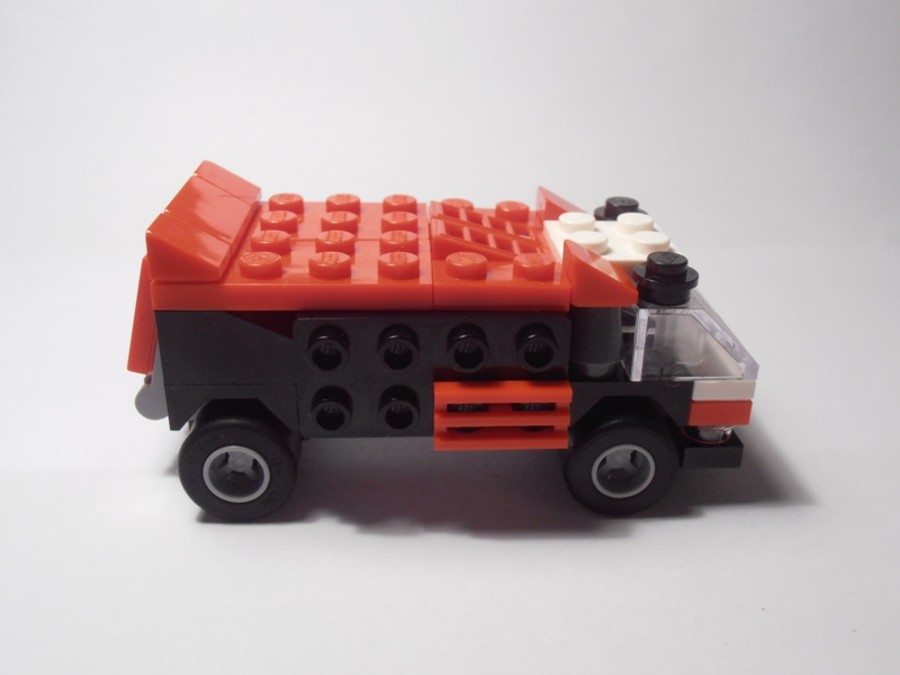 30187 Dune Rally Truck