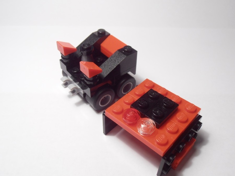30187 WALL-E's Friend