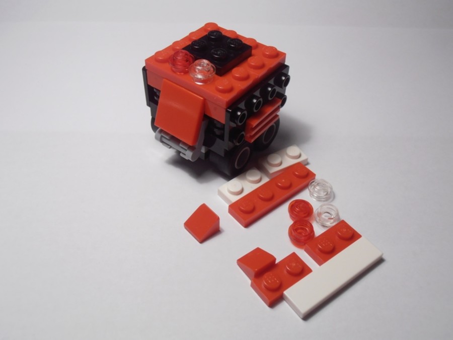 30187 WALL-E's Friend