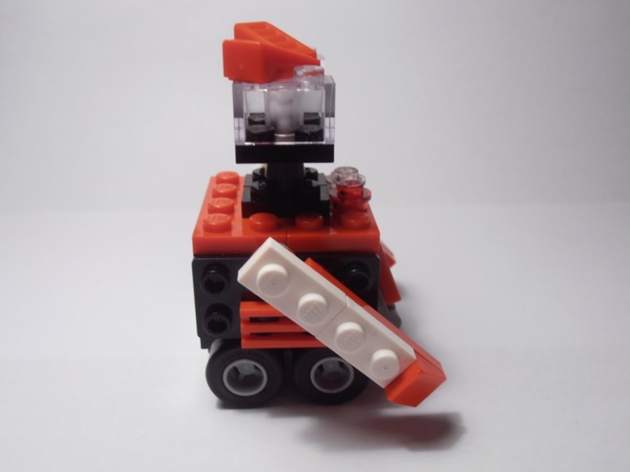 30187 WALL-E's Friend