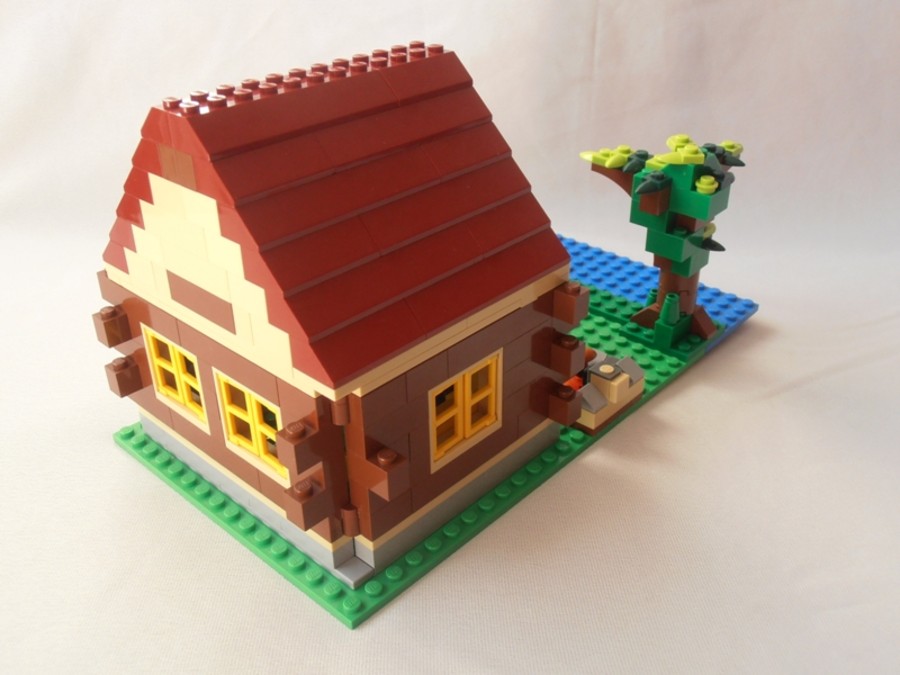 5766 Another Log Cabin