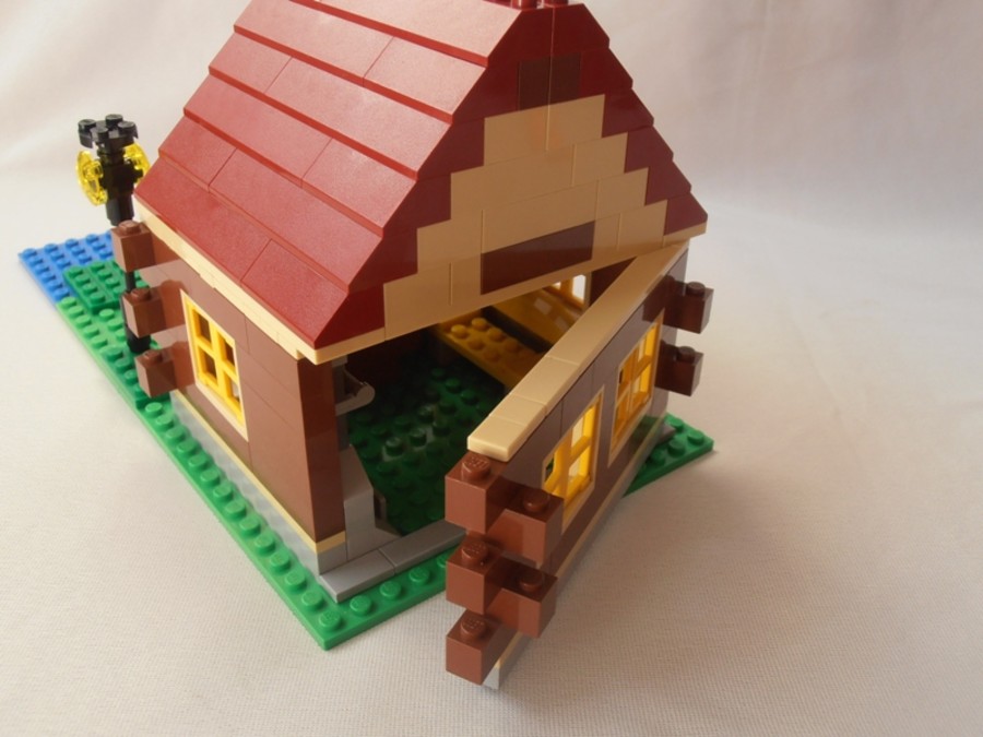 5766 Another Log Cabin