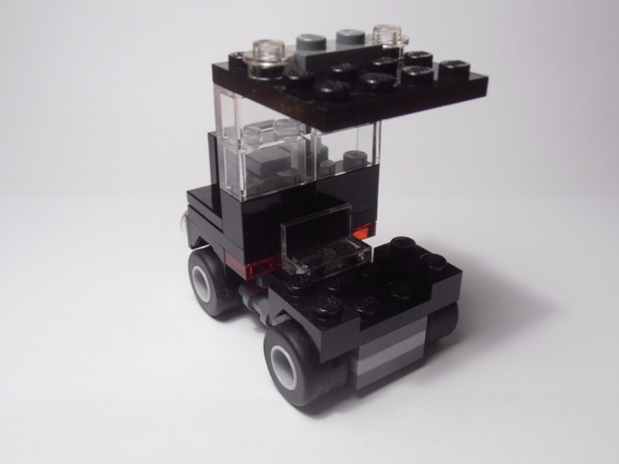 7602 Minifig Car