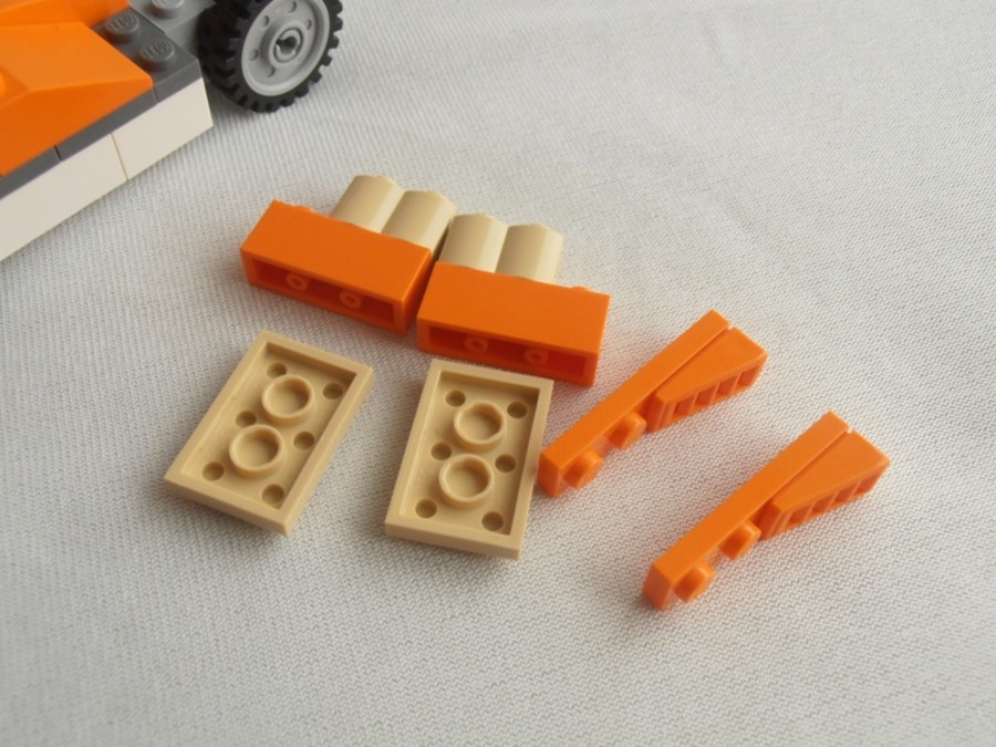 31017 Flatbed Truck