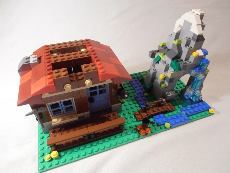 31025 Mountain Hut