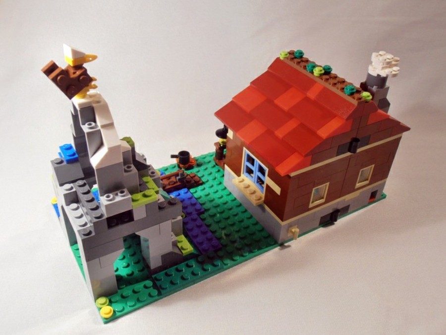 31025 Mountain Hut