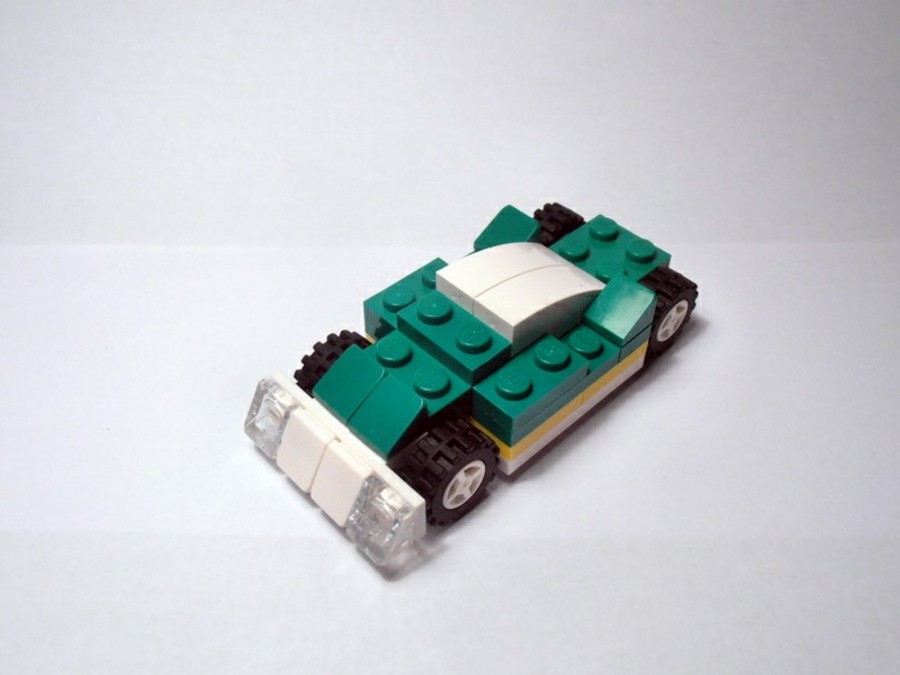 6910 Le Mans Race Car
