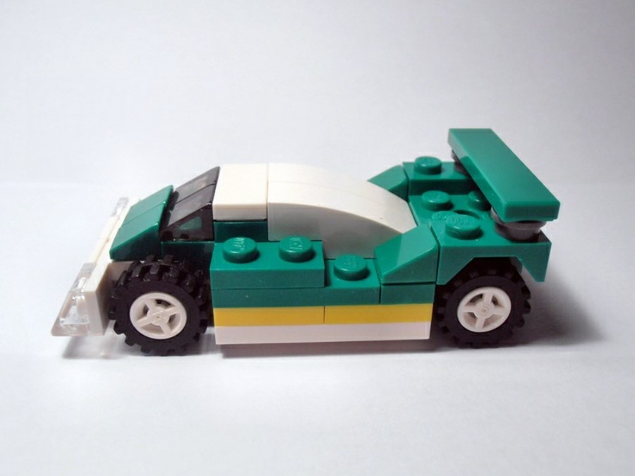 6910 Le Mans Race Car