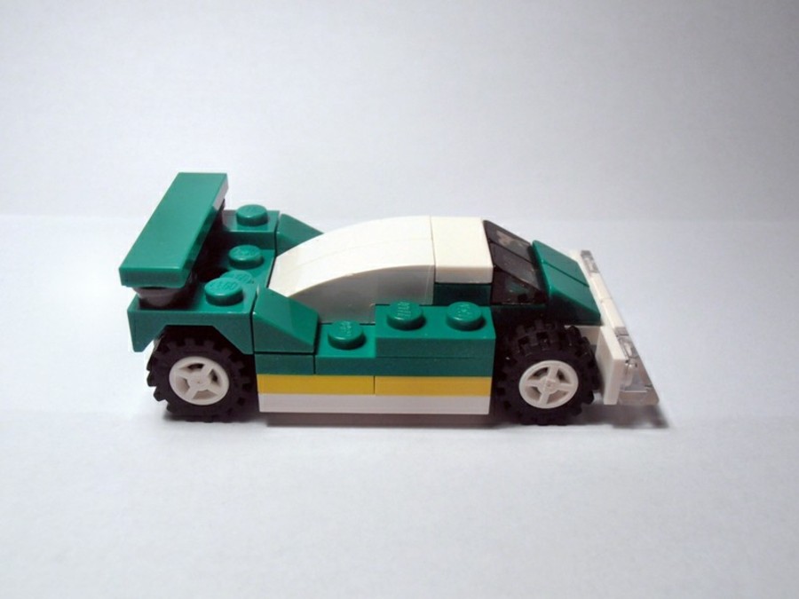 6910 Le Mans Race Car