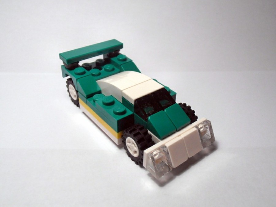 6910 Le Mans Race Car