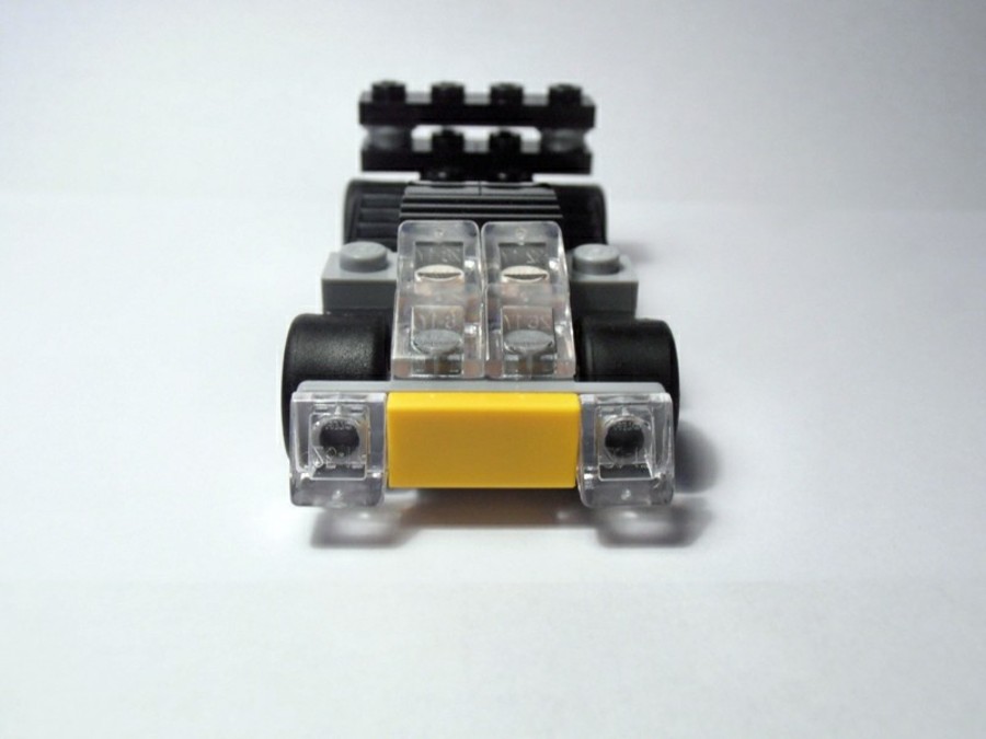 30183 Le Mans Race Car