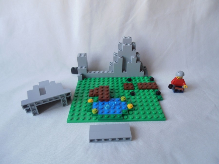 31025 Another Mountain Hut