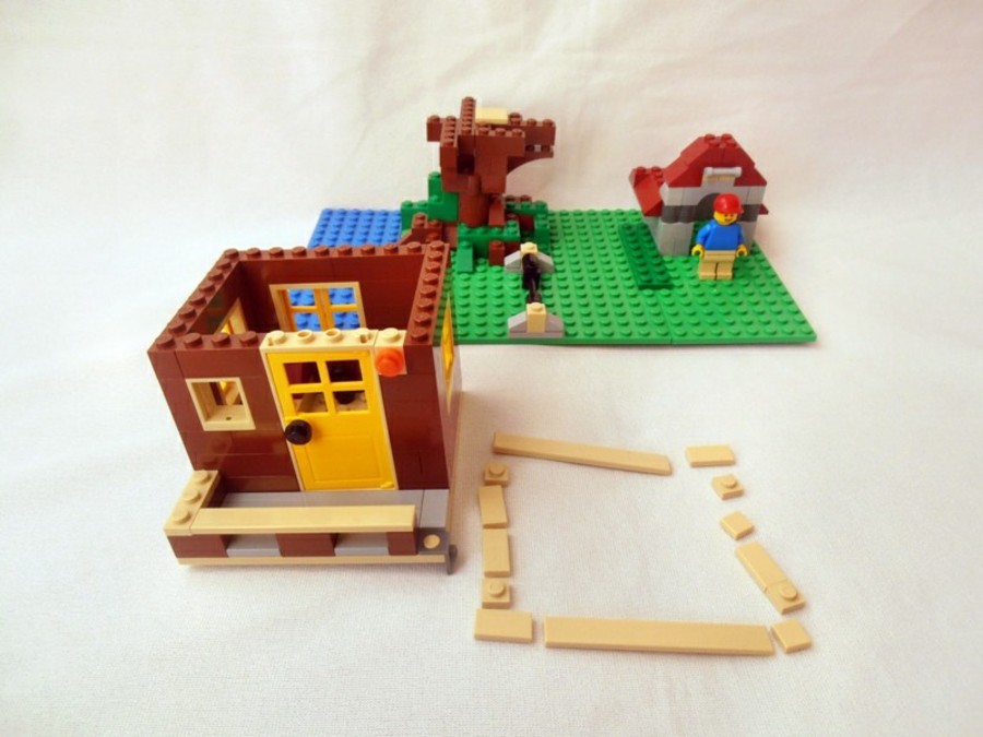 5766 Tree House