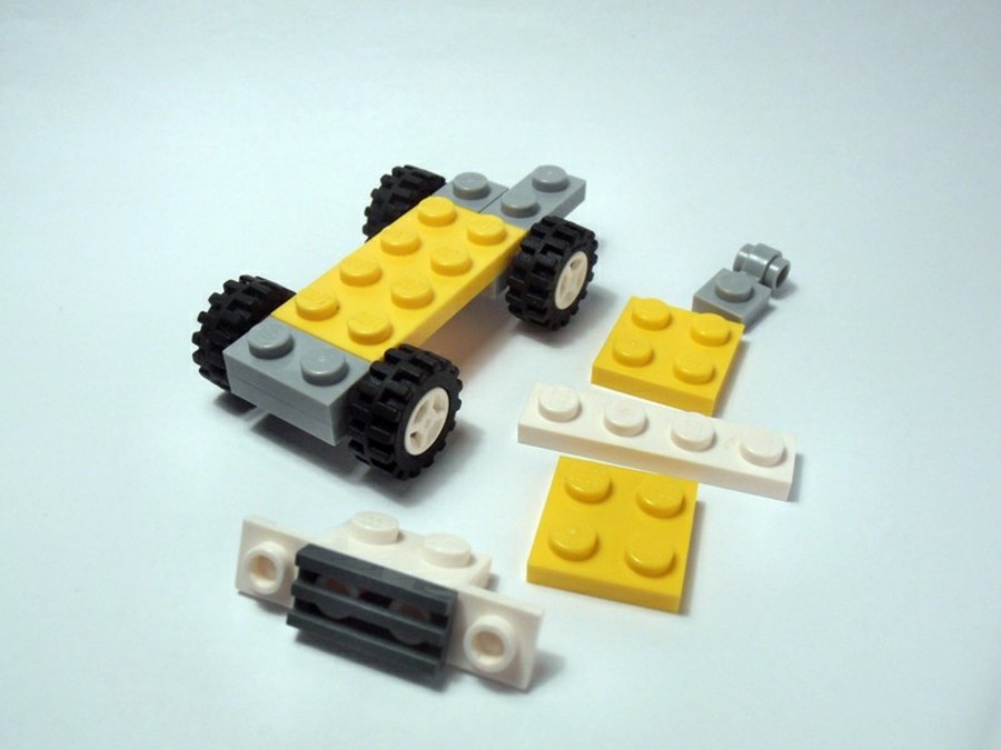 6910 Tractor