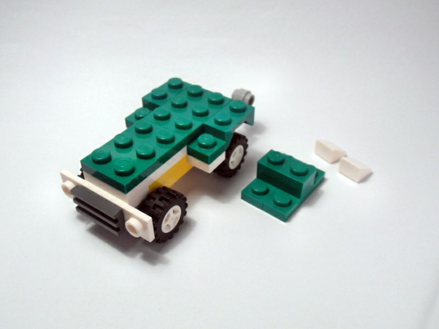 6910 Tractor