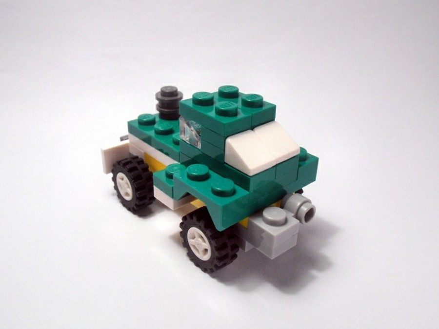 6910 Tractor