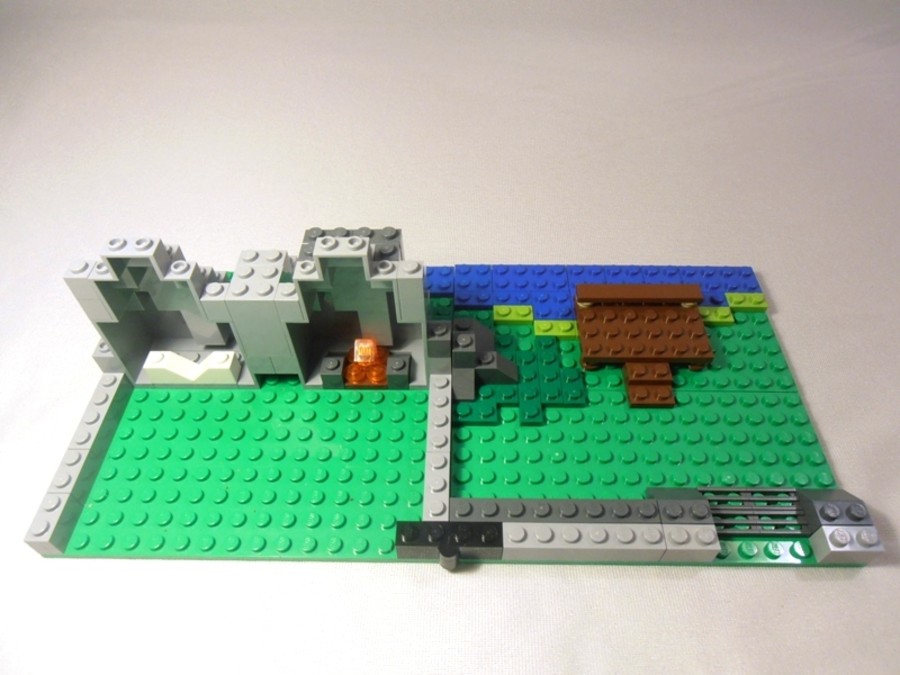 31025 Mountainside Hut