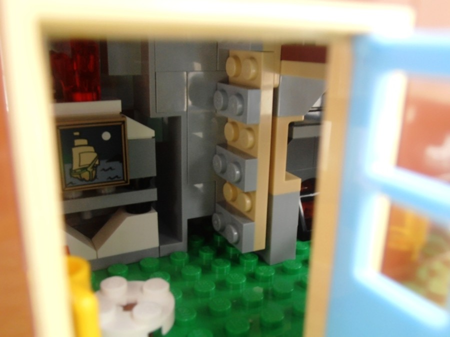 31025 Mountainside Hut