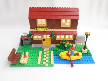 5766 Town House